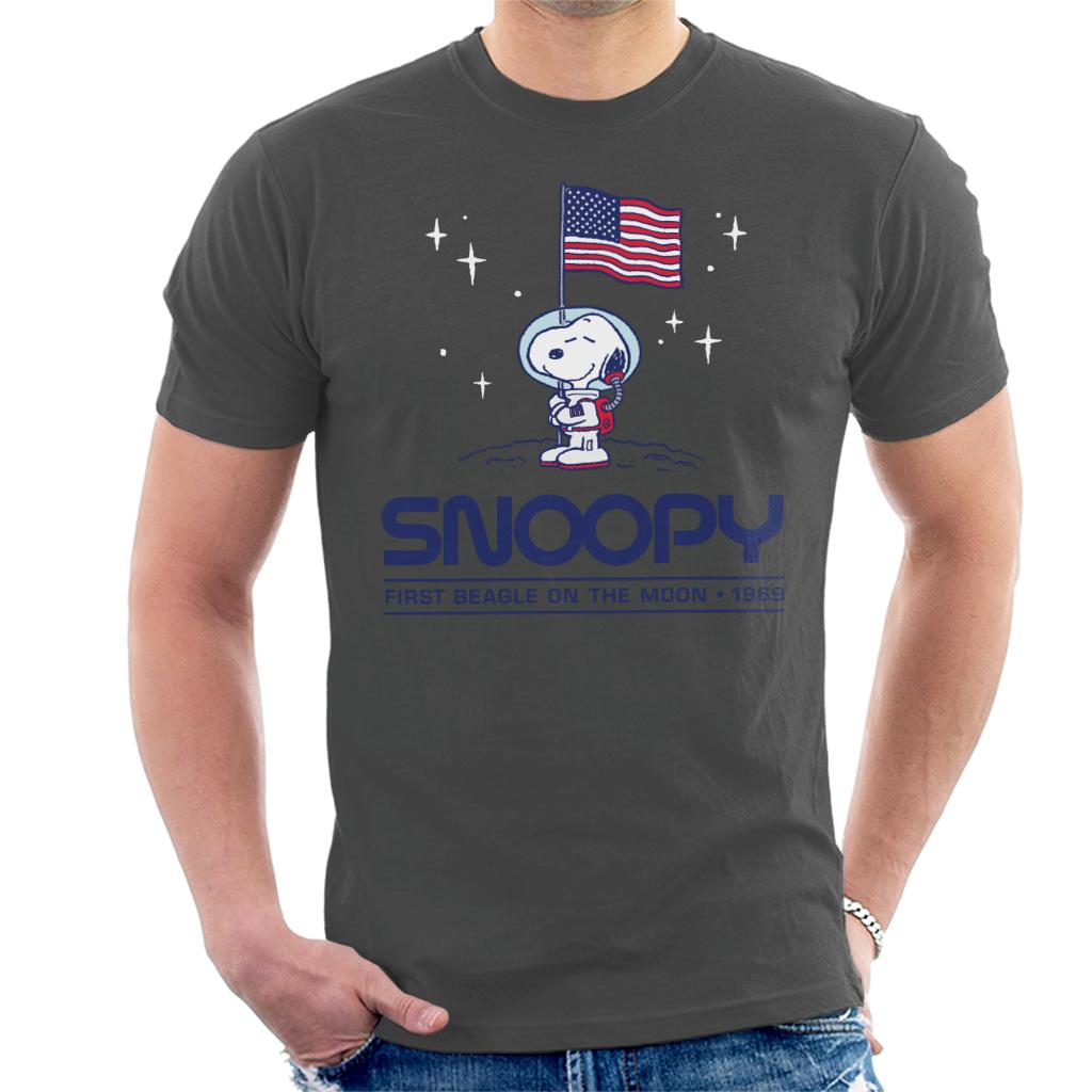 Peanuts Snoopy Moon Landing Planting Flag Men's T-Shirt product image 1