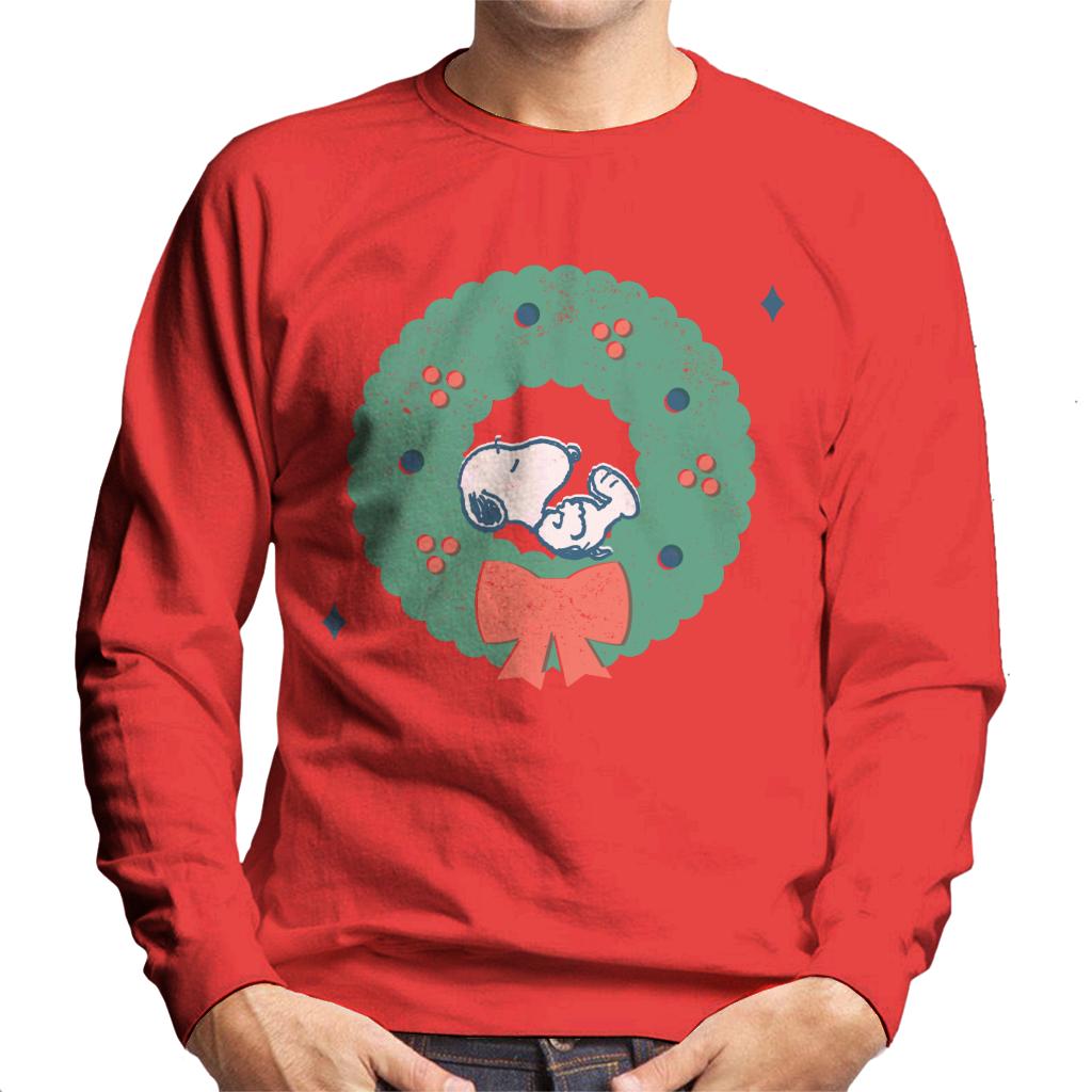 Peanuts Snoopy Holly Wreath Nap Men's Sweatshirt product image 6