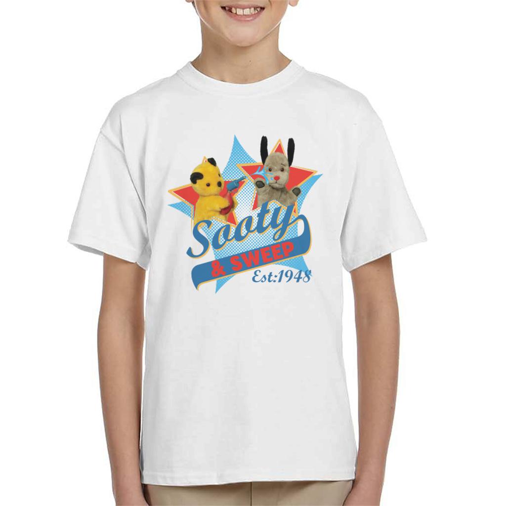 Sooty & Sweep Retro Water Sprayer Kid's T-Shirt product image 4
