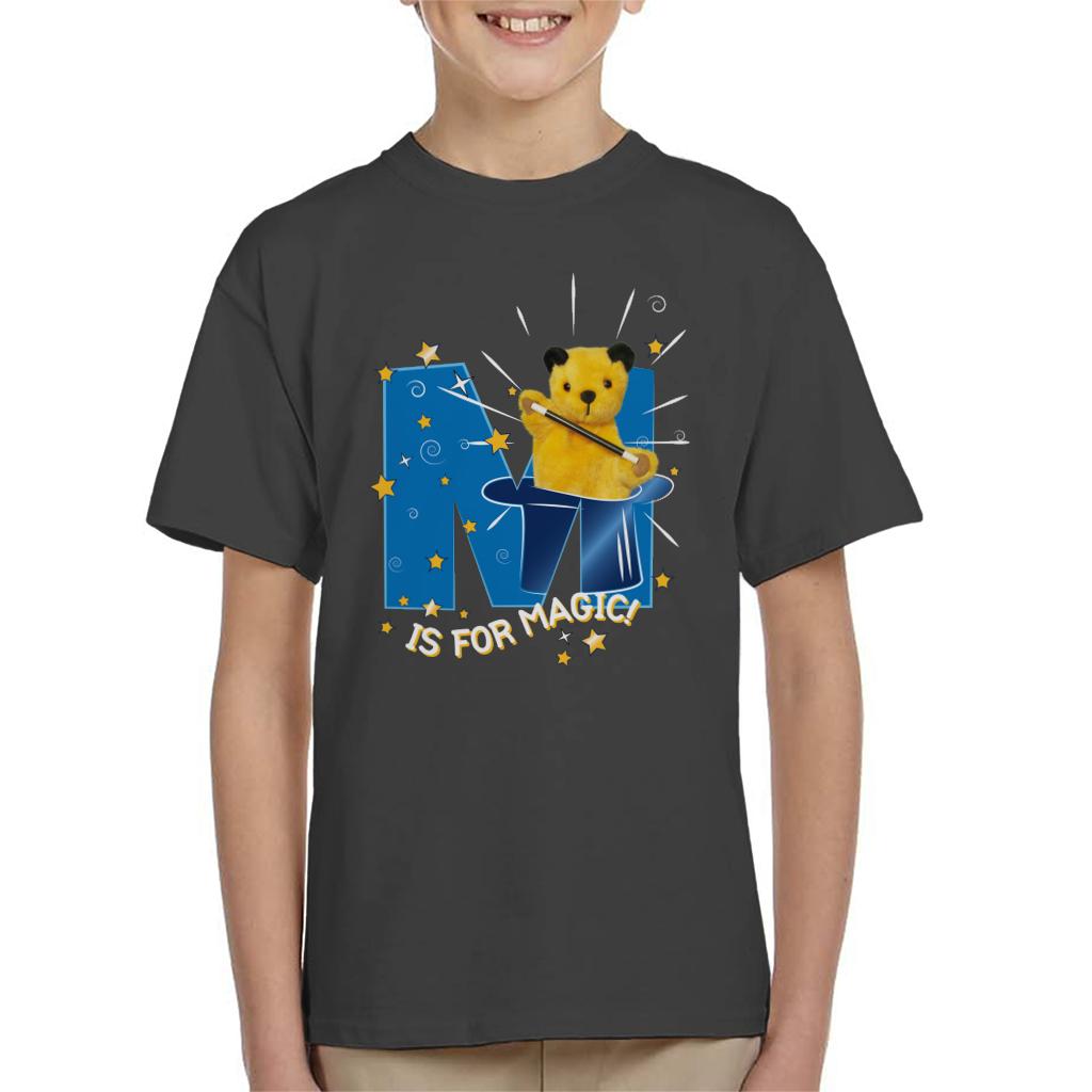 Sooty Top Hat M Is For Magic Kid's T-Shirt