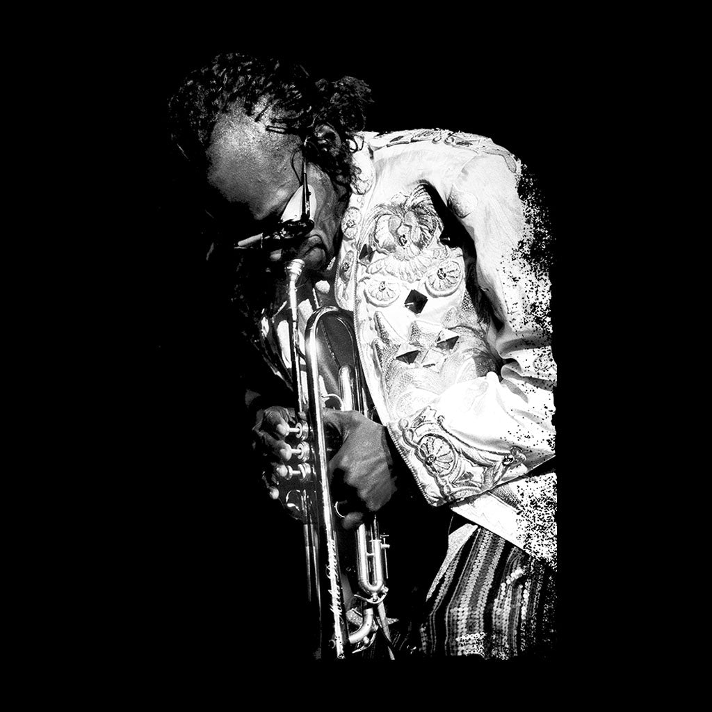 Miles Davis Playing In London 1986 Men's Sweatshirt product image 2