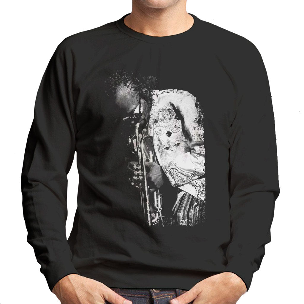 Miles Davis Playing In London 1986 Men's Sweatshirt product image 1