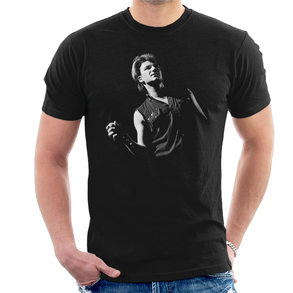 Bono Of U2 War Tour UK 1983 Men's T-Shirt product image 1