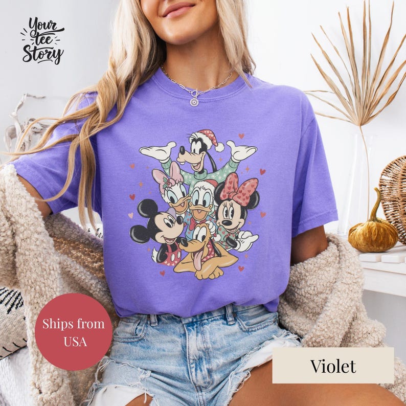Comfort Colors Valentine Disney Shirt,Mickey Minnie Love Sweatshirt,Cute Pink Cartoon Couple Tee,Romantic Valentine Gift,Disneyland Shirt