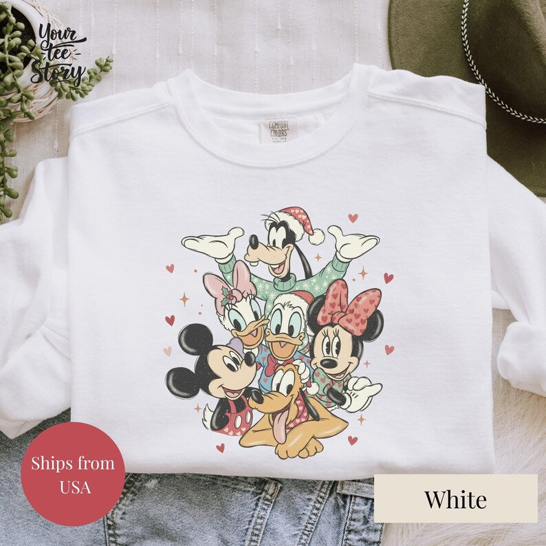 Comfort Colors Valentine Disney Shirt,Mickey Minnie Love Sweatshirt,Cute Pink Cartoon Couple Tee,Romantic Valentine Gift,Disneyland Shirt