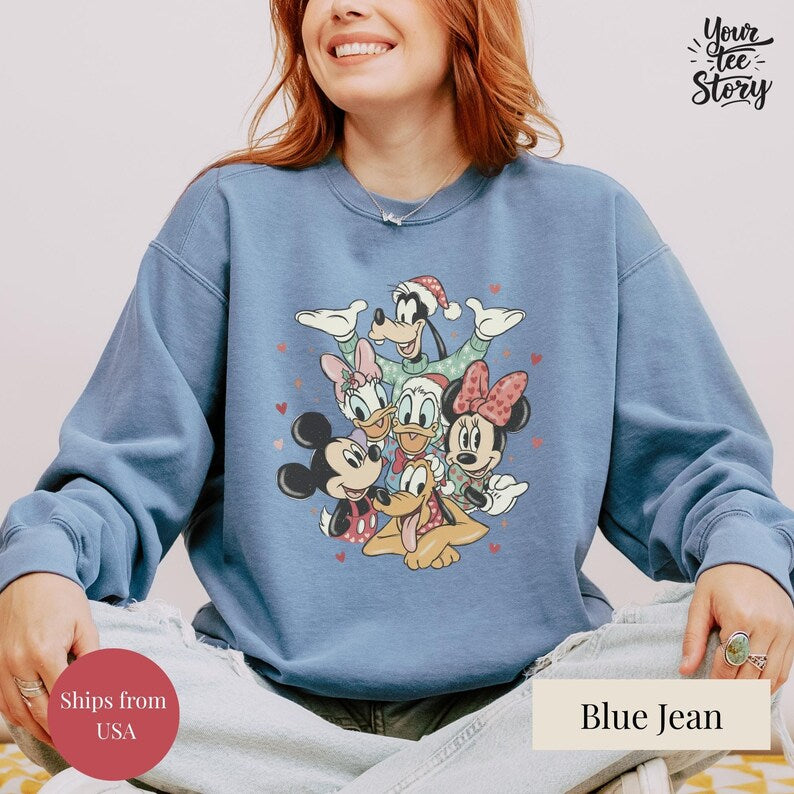 Comfort Colors Valentine Disney Shirt,Mickey Minnie Love Sweatshirt,Cute Pink Cartoon Couple Tee,Romantic Valentine Gift,Disneyland Shirt