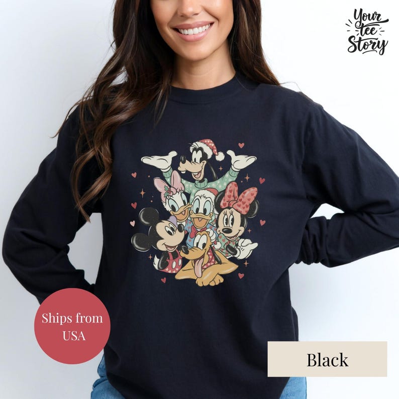 Comfort Colors Valentine Disney Shirt,Mickey Minnie Love Sweatshirt,Cute Pink Cartoon Couple Tee,Romantic Valentine Gift,Disneyland Shirt