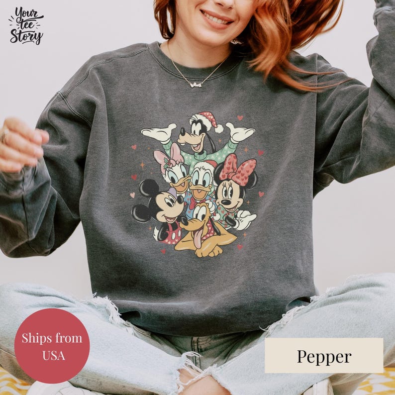 Comfort Colors Valentine Disney Shirt,Mickey Minnie Love Sweatshirt,Cute Pink Cartoon Couple Tee,Romantic Valentine Gift,Disneyland Shirt